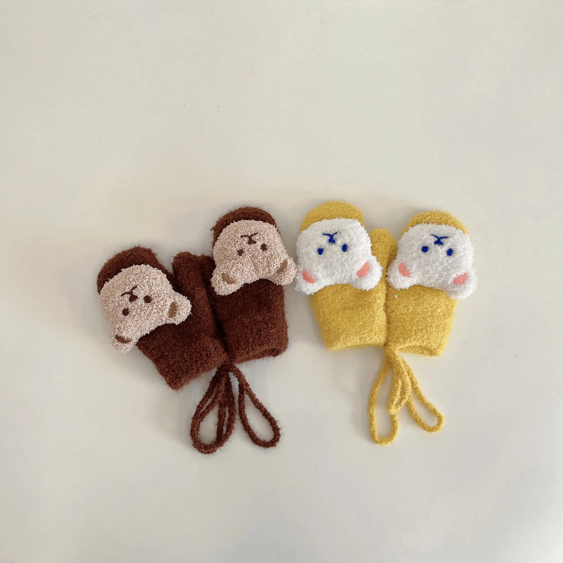 Sarung Tangan Bayi Beruang Kar - Teething Mitten Baby ulasan dan harga